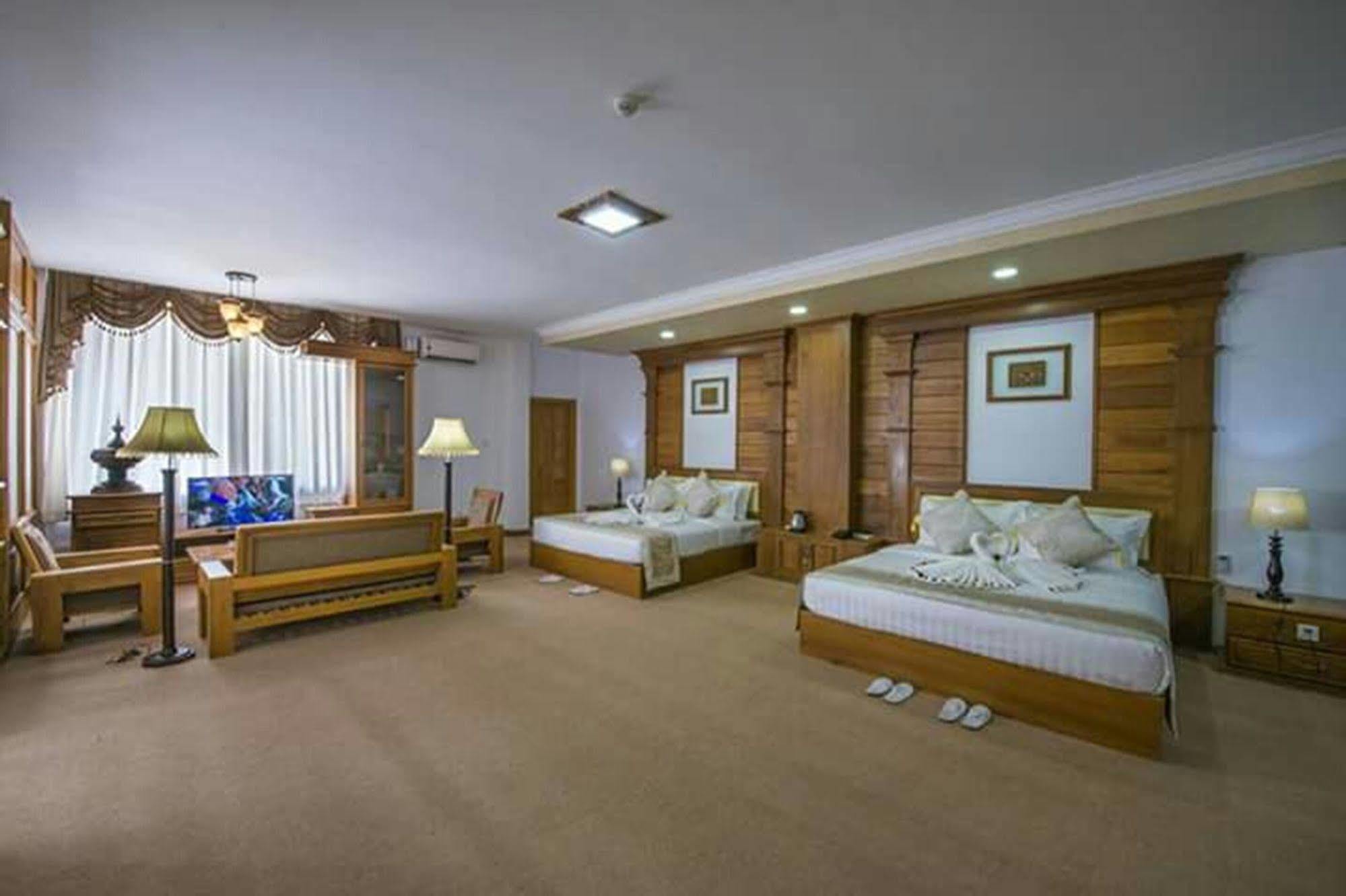 Hotel Shwe Nann Htike Pyin U Lwin Zewnętrze zdjęcie