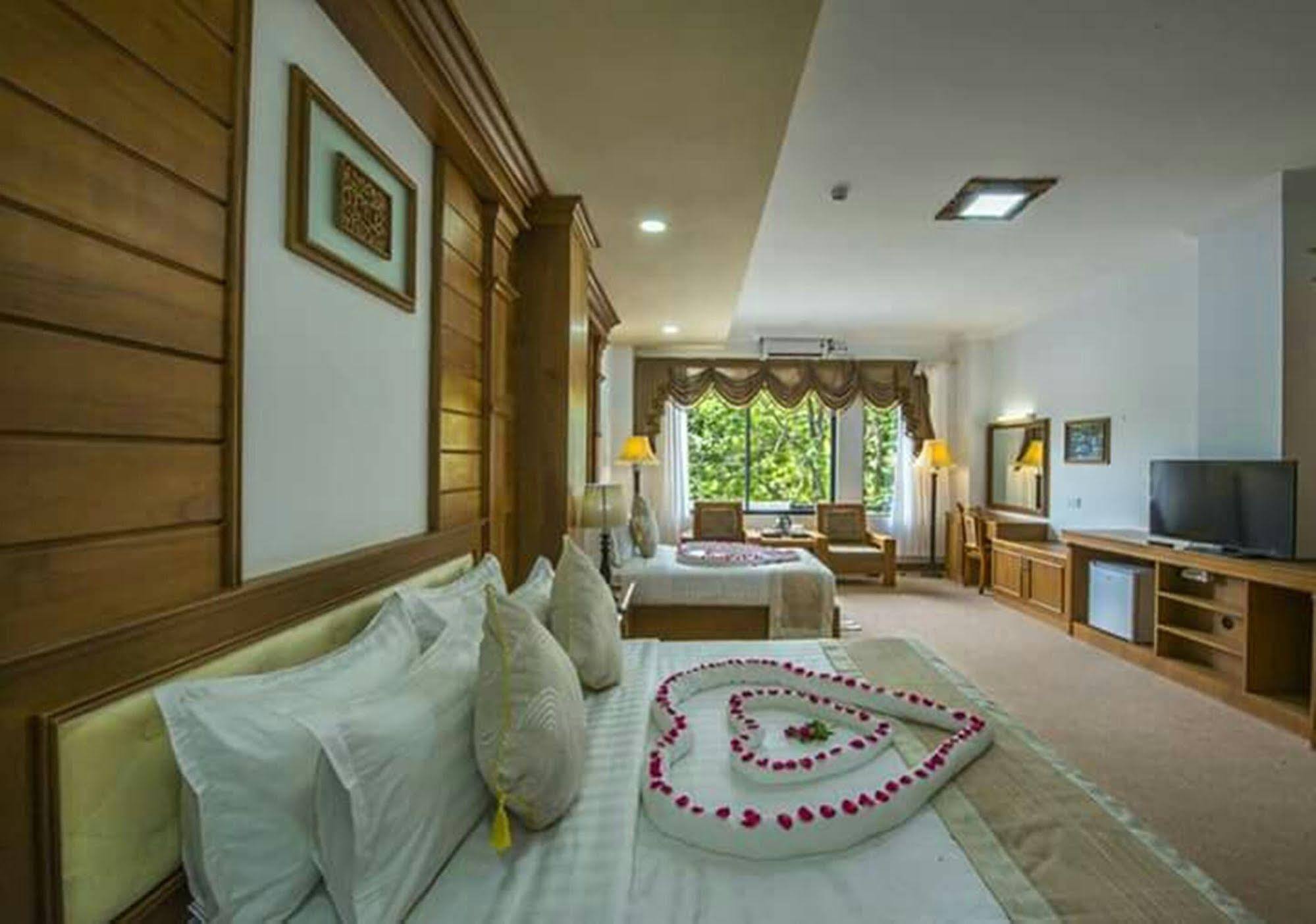 Hotel Shwe Nann Htike Pyin U Lwin Zewnętrze zdjęcie