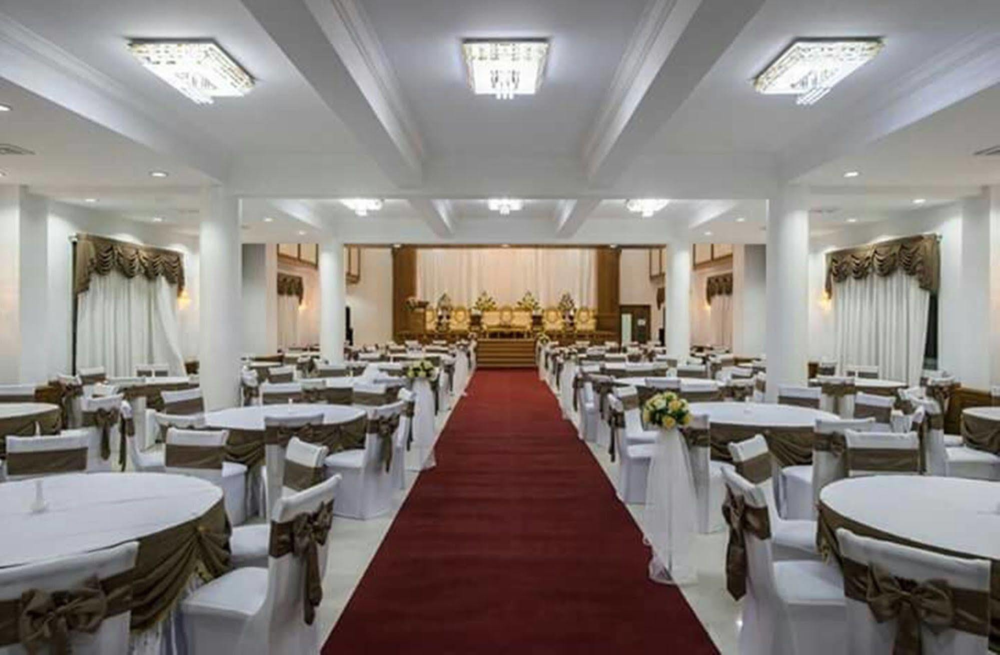 Hotel Shwe Nann Htike Pyin U Lwin Zewnętrze zdjęcie